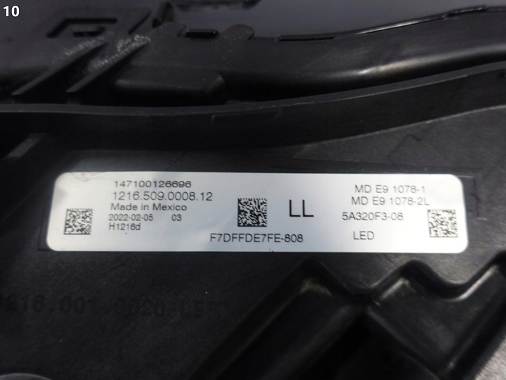 фото №11, Bmw 2 ii g42 m2 g87 cs 22- лампа полный led золото золотая левая перед европа