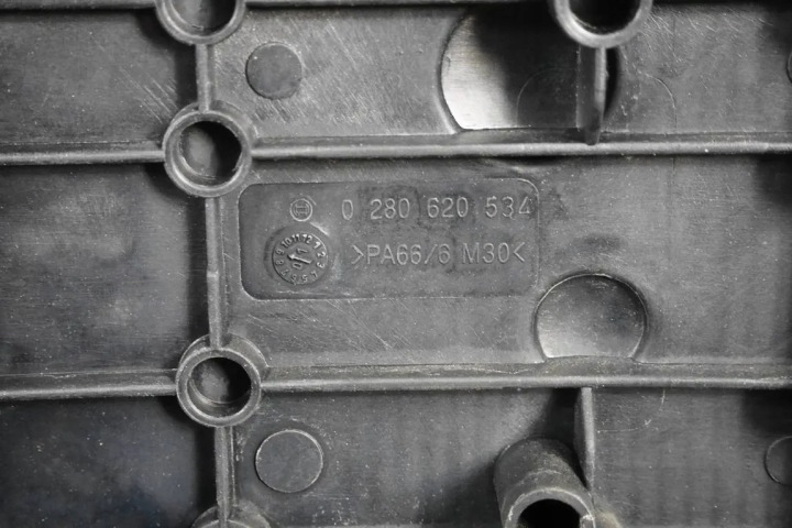 фото №6, Крышка защита двигателя alfa romeo 147 2.0 16v