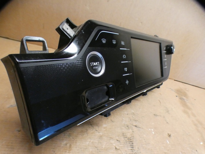 фото №7, Рамка дисплей радіо навігації 9812720580 citroen c4 ii picasso європа