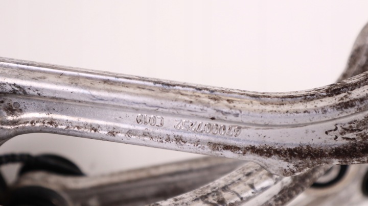 фото №5, Maserati ghibli 3.0 v6 sq4 14- поворотный кулак подвешивание левое зад 670006804