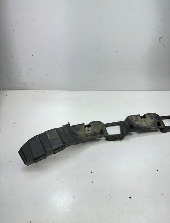 фото №8, Ползун бампера зад audi a2 i 8z0807855a