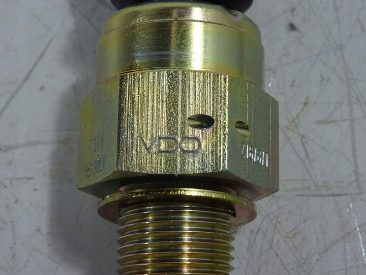 фото №7, Датчик тахографа mercedes actros a0125424617