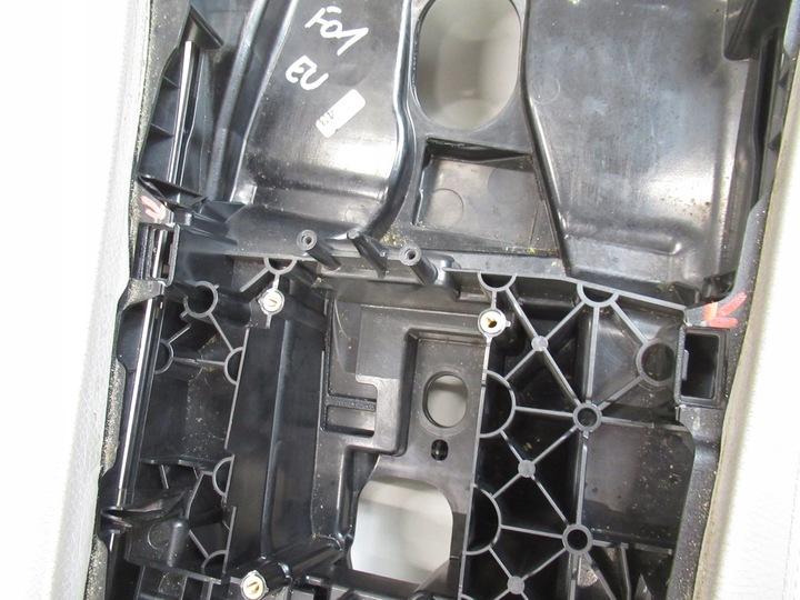 фото №11, Тунель середній підлокітник bmw f01 f02 f04 європа