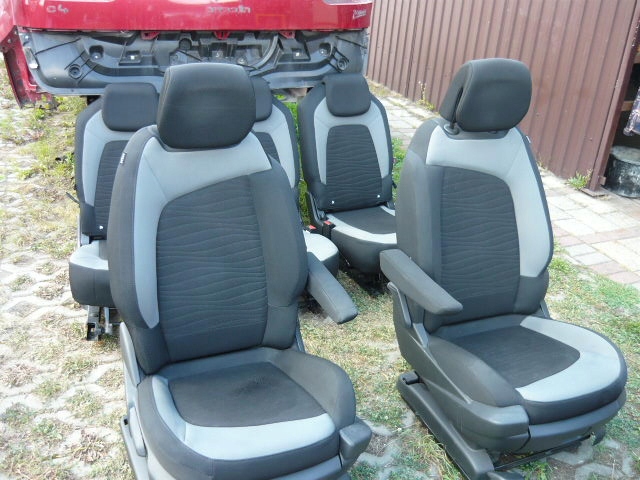 фото №1, Сиденья задняя диван сиденье citroen c4 picasso ii 2015r комплект