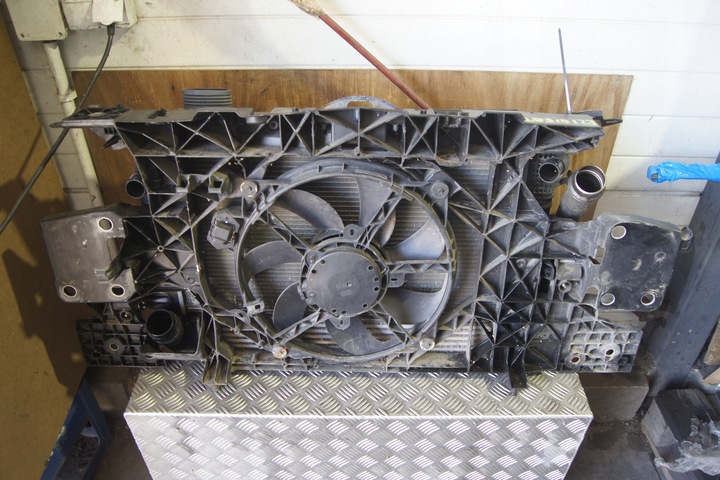 фото №1, Pas переднє комплект радіатор megane iii 1.5 dci