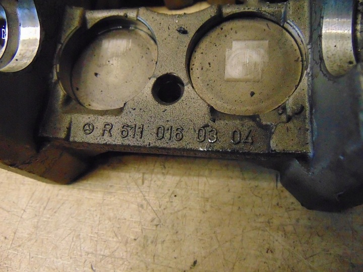 фото №2, Основание валов распределительный вал mercedes 2.2 cdi