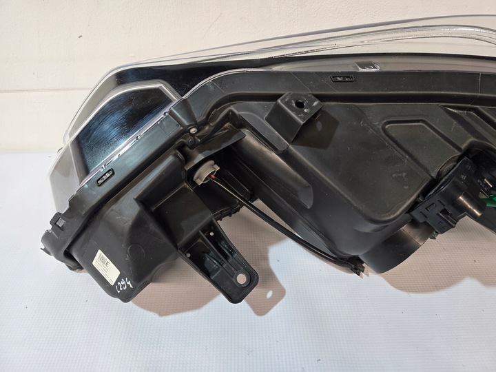 фото №8, Права передня праві перед лампа nissan leaf ii 2 26010 6wk7a повний led 17