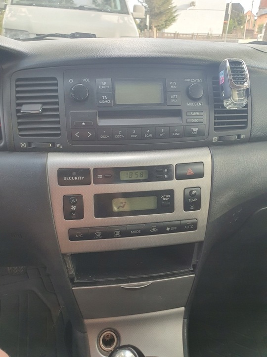фото №7, Бардачок пассажира toyota corolla e12 2.0 d 4d 2002 chb 4d 81kw 8q3