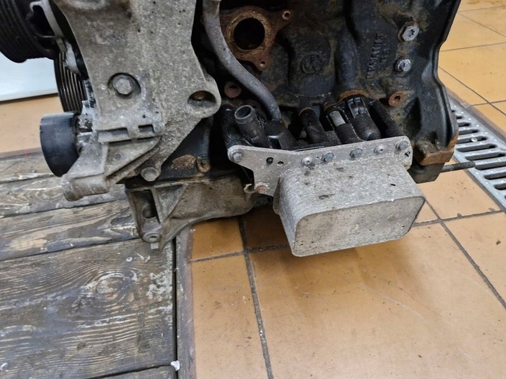 фото №7, Renault trafic 3 iii vivaro b 1.6 блакитний hdi e-hdi двигун стійка r9mh413