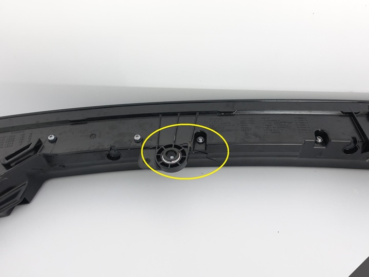 фото №10, Porsche taycan 9j1 лампа накладка led зад європа