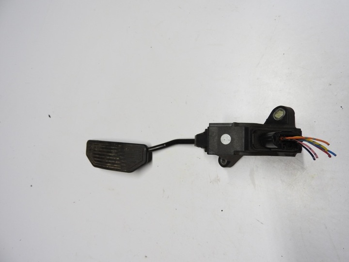 фото №6, Toyota auris i 06-09 педаль газу 78110-02030