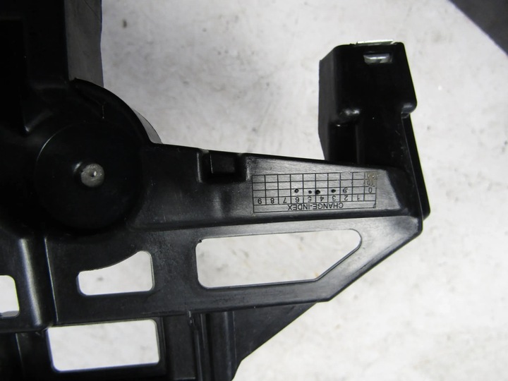 фото №10, Opel astra k v универсал ползун бампера правый зад