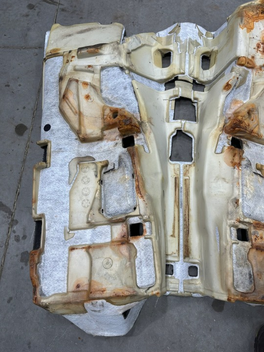 фото №16, Ковёр, покрытие средство пол mercedes sl r230, w230 al европа