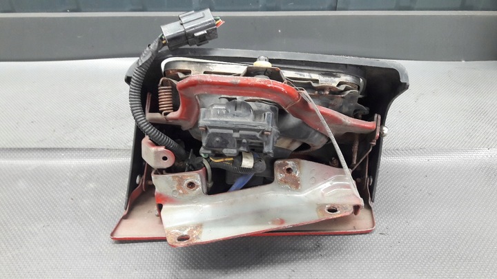 фото №13, Фара mazda 323 iv bg праві червоний європа