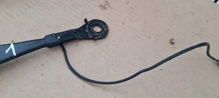 фото №3, Q3 83a застёжка скоба ремня безопасности перед 8w0857755f