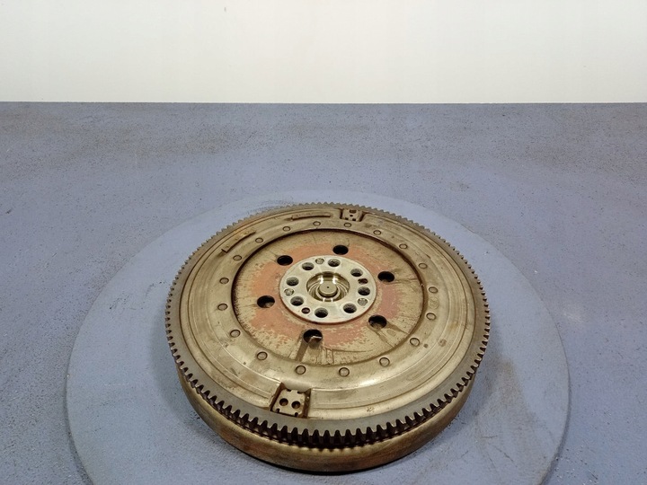 фото №5, Bmw 3 f30 f31 f10 e90 2.0d n47 колесо двухмассовый двухмассовый маховик 7638349