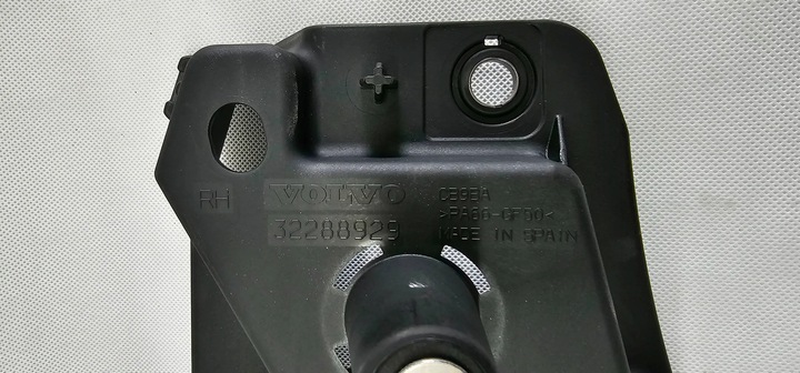 фото №11, Volvo s60 v60 s90 v90 xc60 xc90 руль чёрная с подогревом оригинальный номер 32288783