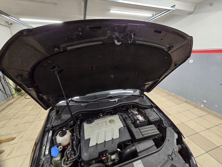 фото №11, Шумоизоляция капота подкладка капота vw passat b6 3c5 2005-2010 3c0863885a