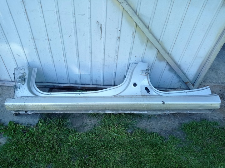 фото №2, Renault laguna iii - порог стойка правые левый