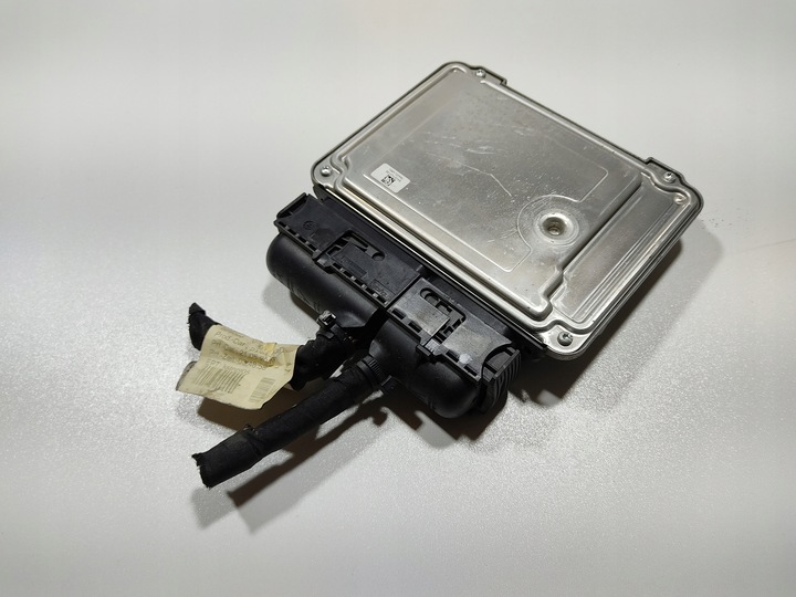 фото №8, Компьютер volkswgen caddy iii 1.9 tdi 0281015613 03g906056ab 2003-2009