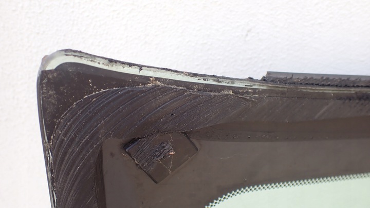 фото №12, Chrysler 300c стекло передняя лобовое 04-10