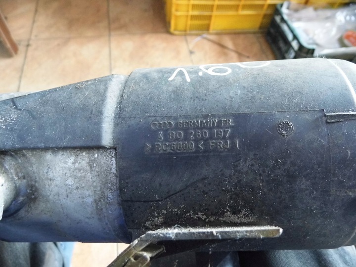 фото №5, Audi a4 b5 1.6b 98' осушувач шланг кондиціонера 4b0260197