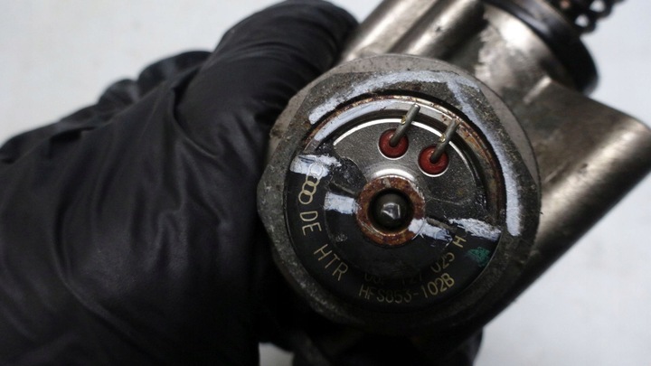 фото №7, Ford focus 1.0 ecoboost 12r. 125km 06f127025h hfs853-102b насос пального