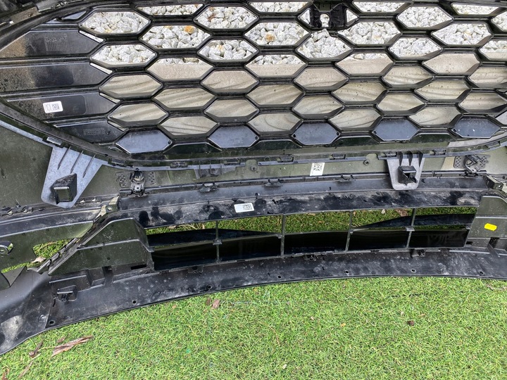 фото №11, Kuga mk3 2019- бампер перед st line решётка радиатора решётка