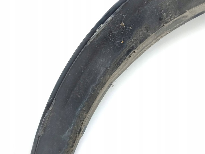 фото №16, Mercedes-benz eqa 2022 правая сторона планка крыльев передней