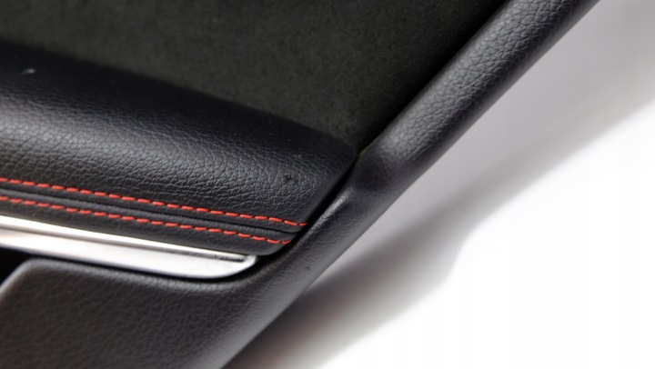 фото №6, Mercedes gla w156 оббивка боковина двері праві зад