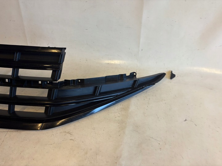 фото №11, Vw touareg iii 760 рестайлинг 23- r-line решётка радиатора решётка радиатор 760853651aj