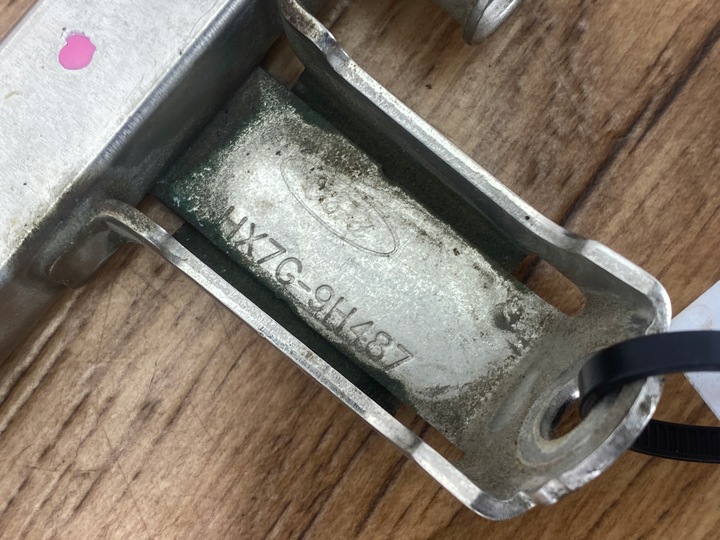 фото №6, Планка впрыскивающий ford kuga mk3 втулка стабилизатора 2020+ usa