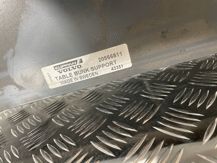 фото №7, Бардачок шухляда столик полиця pod ліжко volvo fh13 400 євро 4 d13a400