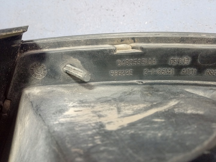 фото №5, Dodge stratus ii лампа зад левая 04805351aa