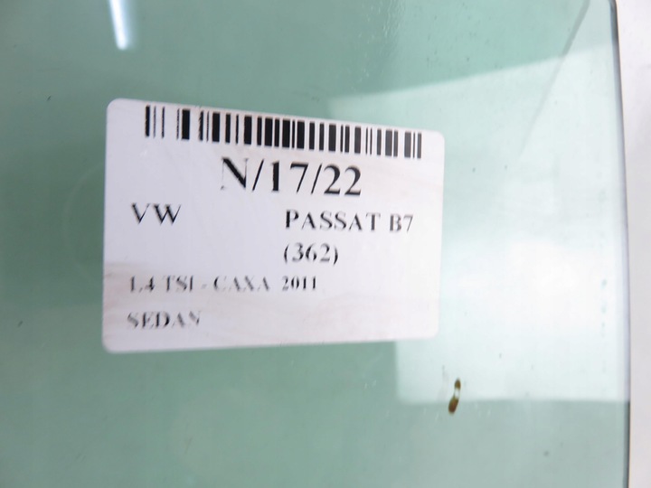 фото №2, Скло праві зад passat b7