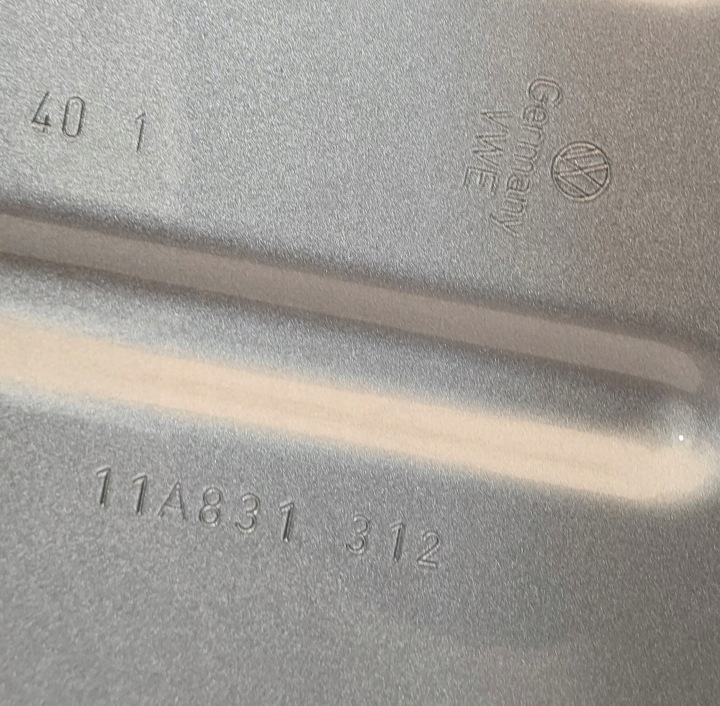 фото №10, Vw id4 id.4 дверь правая передние 11a831312 scale металлик lc7a