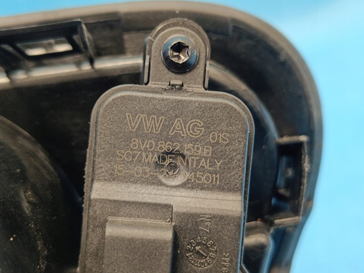 фото №10, Vw passat b9 варіант 2.0 tdi 2024 r кришка заливання пального амортизатор 3j0809702a