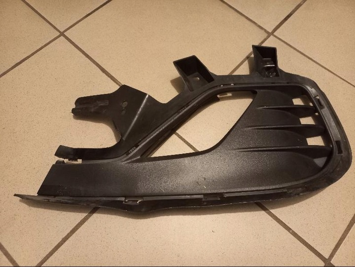 фото №1, Решітка бампера ліва hyunda i30 i-30 iii 3 17-