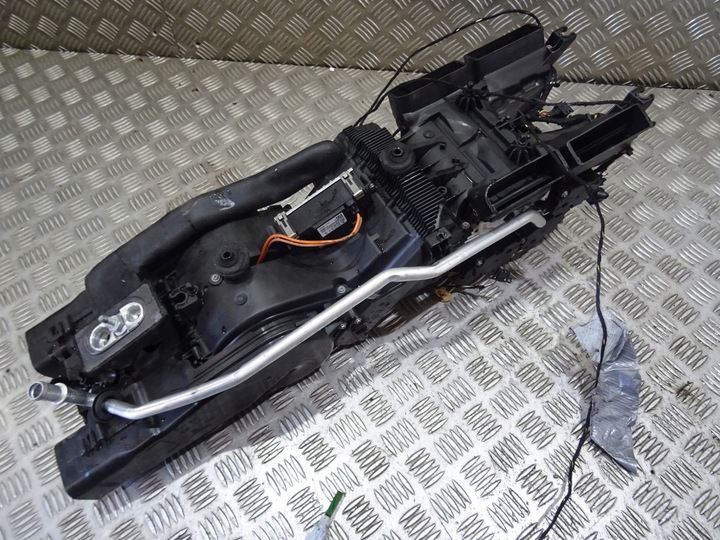 фото №3, Audi a8 4h s8 рестайлинг отопитель задняя 4h0820004c