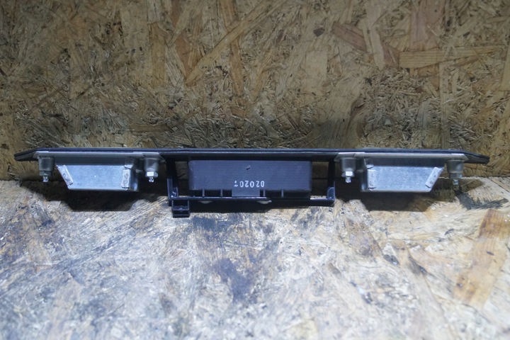 фото №7, Audi a3 8p рестайлінг накладка ручка кришки зад мікровимикач