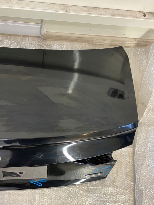 фото №6, Audi a8 4n крышка