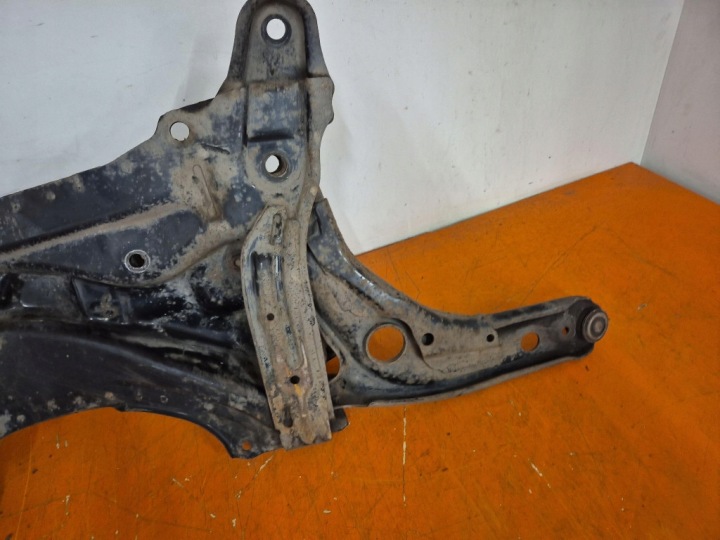 фото №9, Toyota yaris ii 05-09 trawers подрамник