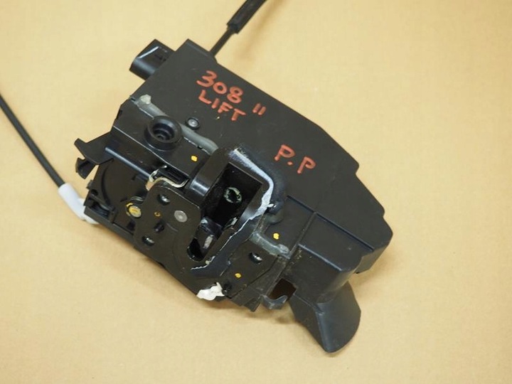 фото №3, Замок дверь правых передних peugeot 308 ii