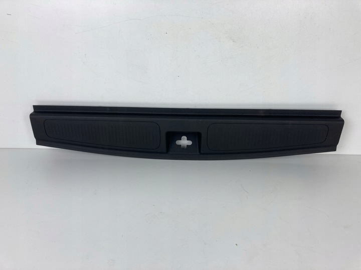 фото №1, Astra k v универсал защита ремня багажника 13432054