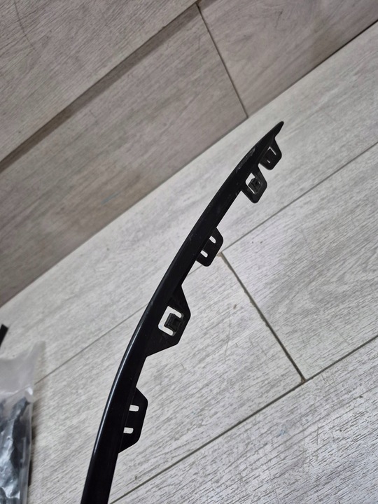 фото №7, 13006. golf viii r-line планка бампер праві перед 5h0805904