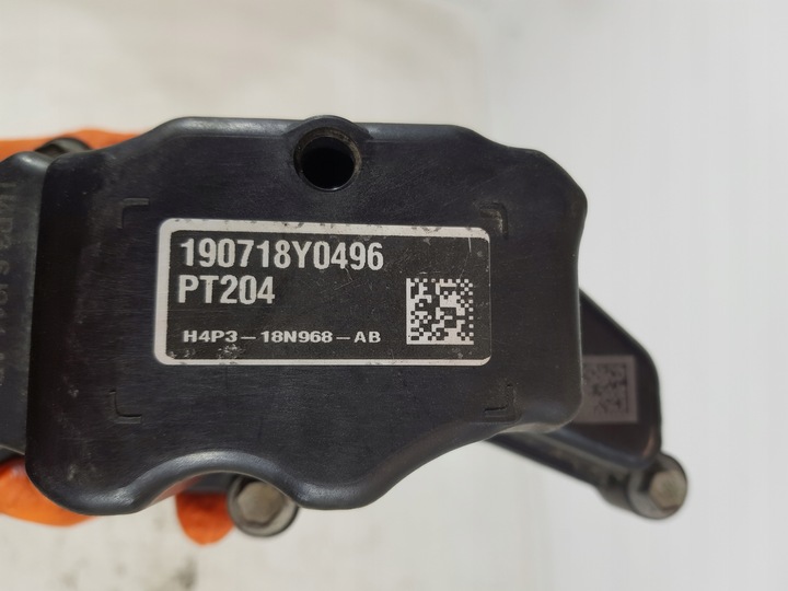 фото №8, Кришка клапанів h4p3-6j014-ad jaguar e-pace f-pace land rover 2.0t pt204