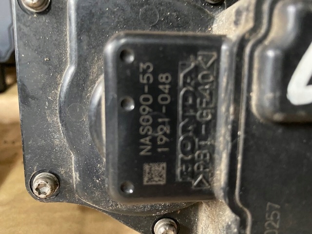 фото №8, Honda cr-v 2.2 дроссельная заслонка 2.2 nas090-53 3305-054