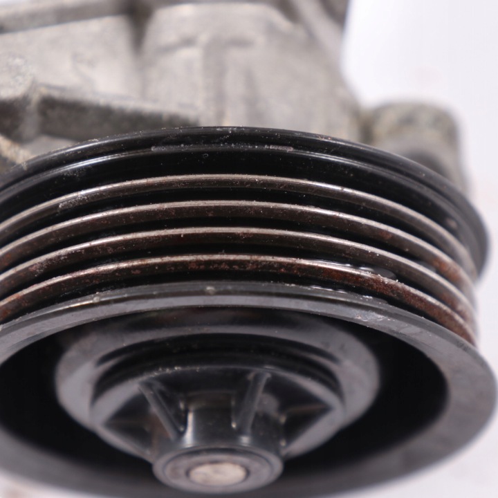 фото №11, Mercedes w176 w246 m270 водяной насос a2702000600
