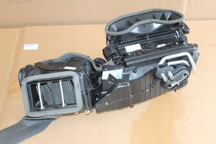 фото №8, Обігрівач комплектна audi rs5 f5 8w