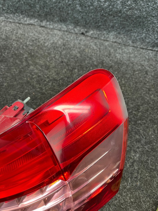 фото №8, Citroen c5 ii x7 фара правое зад oem номер европа 9681063680